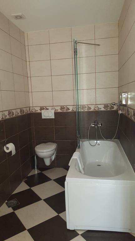 Garni Hotel Contact Belgrade Extérieur photo