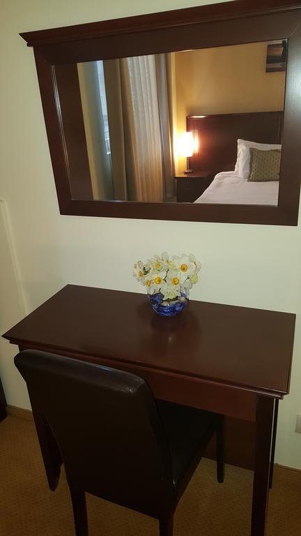 Garni Hotel Contact Belgrade Extérieur photo